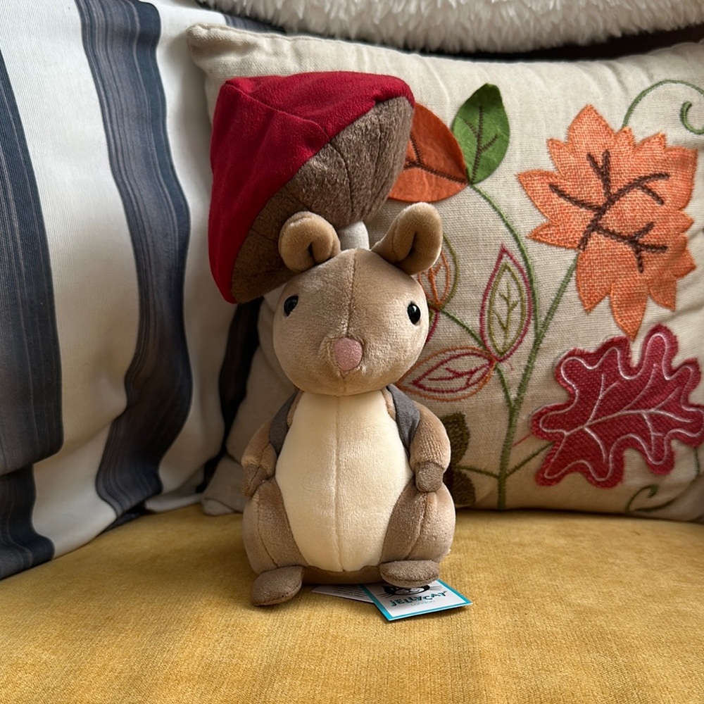 NWT Retired Jellycat: Fungi Forager Bunny